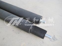 待抓取膠輥(gun)（機械手碼垛線(xiàn)）