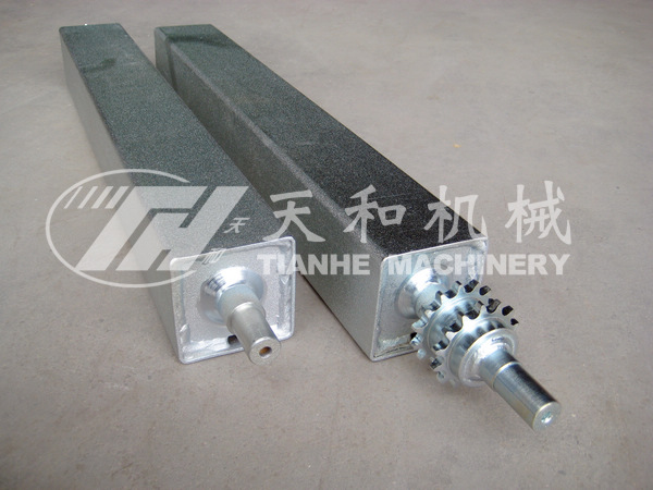 雙鏈方型輥(gun)筒 / 震動方輥